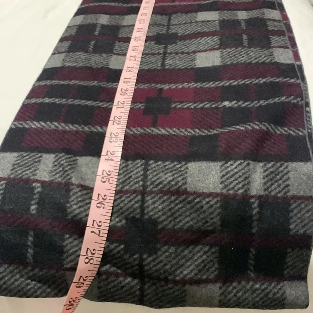 NWT Men’s Club Room Silk Scarf Size ~12*~40